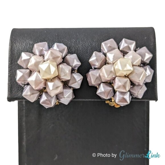 Vintage Hong Kong Cube Cluster Clip On Gold Tone Earrings - Picture 1 of 9
